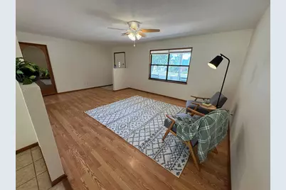 1011 Avenue C, Fredericksburg, TX 78624 - Photo 6