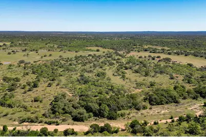 000 N County Rd 402, Llano, TX 78643 - Photo 14
