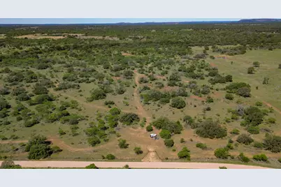 000 N County Rd 402, Llano, TX 78643 - Photo 6