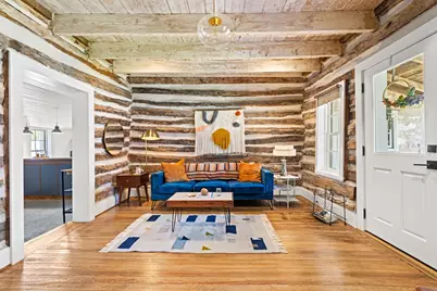 223 W Creek St, Fredericksburg, TX 78624 - Photo 8