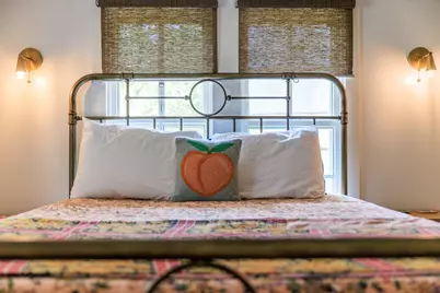 223 W Creek St, Fredericksburg, TX 78624 - Photo 24