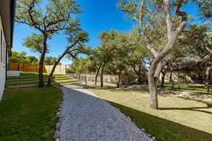 113 Stoneledge, Fredericksburg, TX 78624 - Photo 34