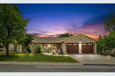 605 Persimmon Court, Fredericksburg, TX 78624 - Photo 1