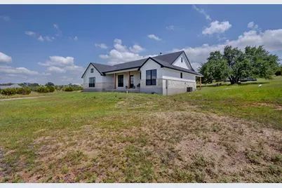 905 Thriving Oak Dr., Fredericksburg, TX 78624 - Photo 26