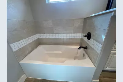 707 Chinkapin Dr, Fredericksburg, TX 78624 - Photo 4