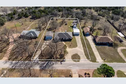 134 Bobbie Lynn St, Harper, TX 78631 - Photo 10
