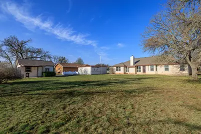 134 Bobbie Lynn St, Harper, TX 78631 - Photo 30