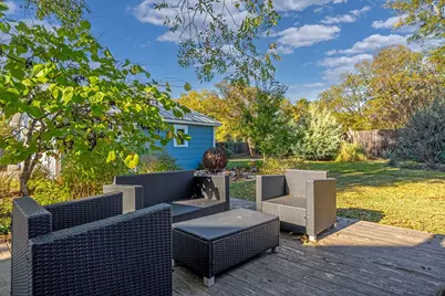 206 W Burbank St, Fredericksburg, TX 78624 - Photo 18