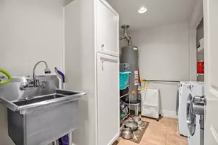 206 W Burbank St, Fredericksburg, TX 78624 - Photo 42