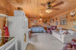 932 Shin Oak, Menard, TX 76859 - Photo 8