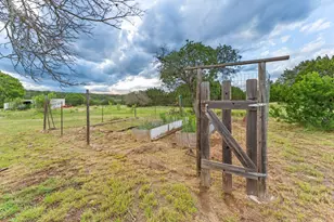 5996 Ranch Rd 1376, Fredericksburg, TX 78624 - Photo 30