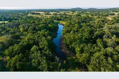 111 County Rd 113, Llano, TX 78643 - Photo 2