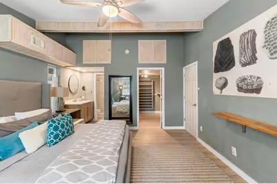 305 N Elk St, Fredericksburg, TX 78624 - Photo 10