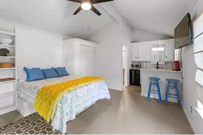 305 N Elk St, Fredericksburg, TX 78624 - Photo 28