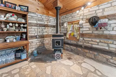 5996 Ranch Rd 1376, Fredericksburg, TX 78624 - Photo 6