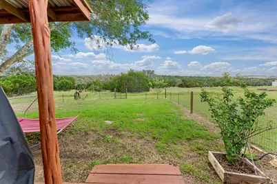 5996 Ranch Rd 1376, Fredericksburg, TX 78624 - Photo 16