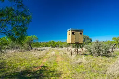 1263 County Rd 102, Llano, TX 78643 - Photo 16