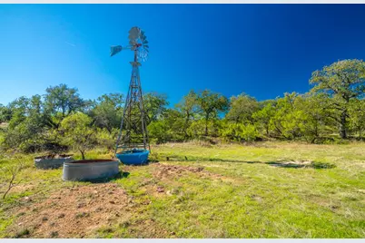 000 County Rd 102, Llano, TX 78643 - Photo 22