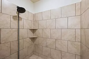 215 Maverick Cir S, Horseshoe Bay, TX 78657 - Photo 24