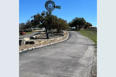 102 Serapia Garcia St, Blanco, TX 78606 - Photo 14