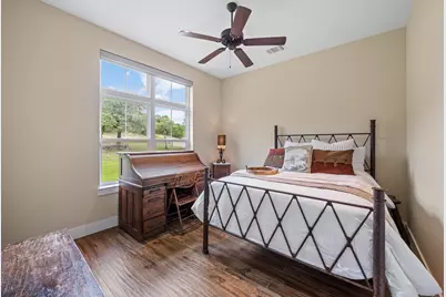 328 E Distant View Dr, Fredericksburg, TX 78624 - Photo 24