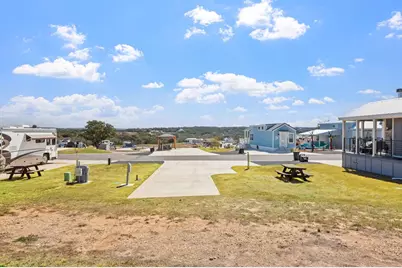 5386 Ranch Rd 1376, Fredericksburg, TX 78624 - Photo 4