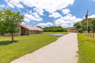 479 Park Rd 23, Blanco, TX 78060 - Photo 14