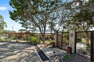 667 W Ranch Rim Rd, Hunt, TX 78025 - Photo 8