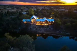 556 Cliff View Loop, Harper, TX 78631 - Photo 2