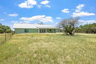 110 Live Oak Ln, Kerrville, TX 78028 - Photo 46