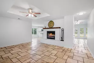 110 Live Oak Ln, Kerrville, TX 78028 - Photo 8