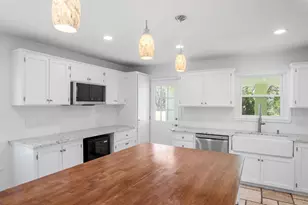 110 Live Oak Ln, Kerrville, TX 78028 - Photo 14