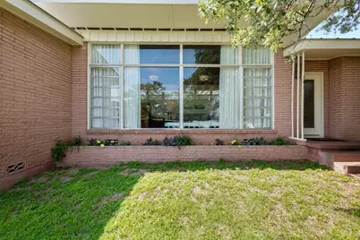 207 Walnut St, Fredericksburg, TX 78624 - Photo 38