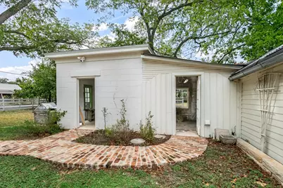 420 S Milam St, Fredericksburg, TX 78624 - Photo 26