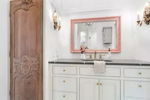 420 S Milam St, Fredericksburg, TX 78624 - Photo 14