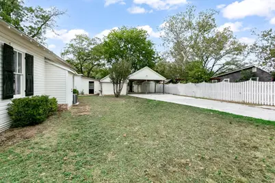 420 S Milam St, Fredericksburg, TX 78624 - Photo 24