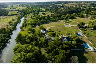 150 Dickey Rd, Ingram, TX 78025 - Photo 2