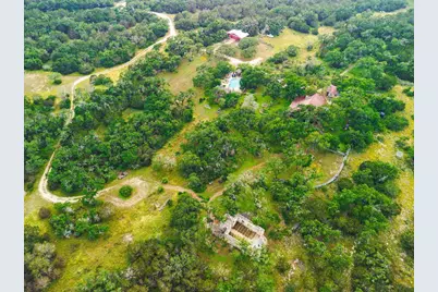 1218 Oakwood Loop, Wimberley, TX 78676 - Photo 2
