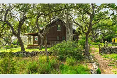 1218 Oakwood Loop, Wimberley, TX 78676 - Photo 22