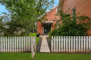 509 W Austin St, Fredericksburg, TX 78624 - Photo 48