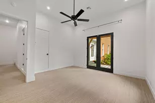 509 W Austin St, Fredericksburg, TX 78624 - Photo 26