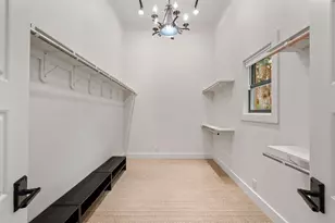 509 W Austin St, Fredericksburg, TX 78624 - Photo 36