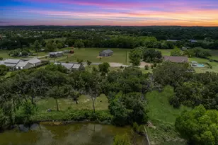 1215 Democrat St, Blanco, TX 78606 - Photo 4