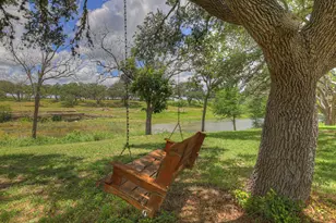 1215 Democrat St, Blanco, TX 78606 - Photo 26