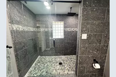 5078 Friedrich Rd, Fredericksburg, TX 78624 - Photo 16