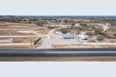 33 Lager Ct, Fredericksburg, TX 78624 - Photo 16