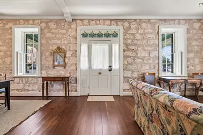 209 W San Antonio St, Fredericksburg, TX 78624 - Photo 6