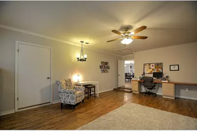 708 Mockingbird Ln, Kerrville, TX 78028 - Photo 22