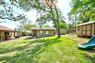 708 Mockingbird Ln, Kerrville, TX 78028 - Photo 38