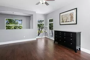 209 N Elk St, Fredericksburg, TX 78624 - Photo 20